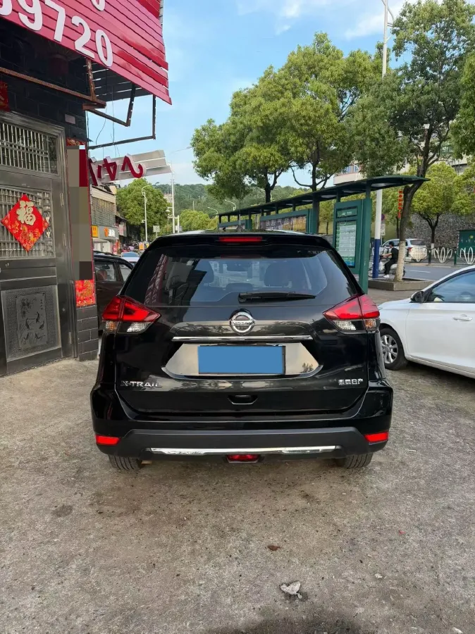 2021 Nissan X-Trail 2.0L 151HP L4 CVT,autocango,china used car exporter,china ev exporter,chinese used car exporter,chinese used ev exporter
