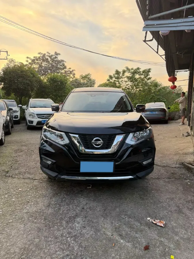 2021 Nissan X-Trail 2.0L 151HP L4 CVT,autocango,china used car exporter,china ev exporter,chinese used car exporter,chinese used ev exporter