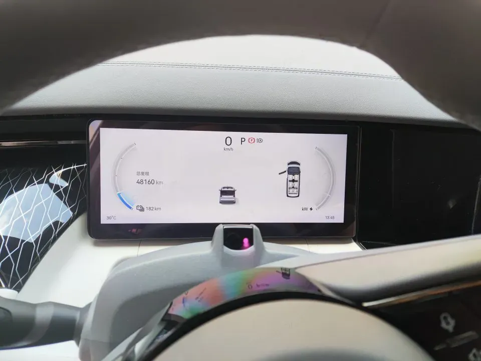 2022 Zeekr 009 BEV 140KWH,autocango,china used car exporter,china ev exporter,chinese used car exporter,chinese used ev exporter