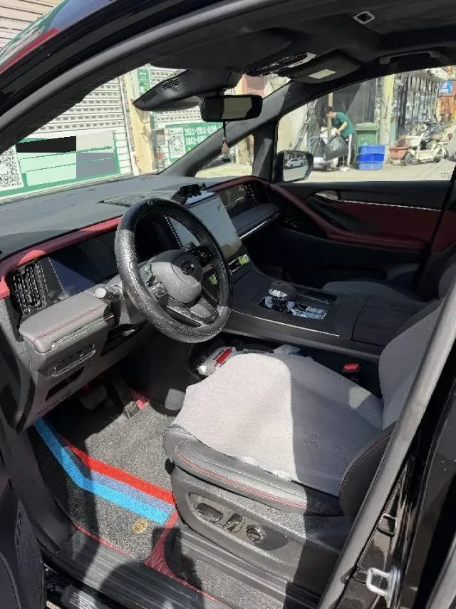 2024 GAC Trumpchi M8 2.0T 252HP L4 8AT,autocango,china used car exporter,china ev exporter,chinese used car exporter,chinese used ev exporter