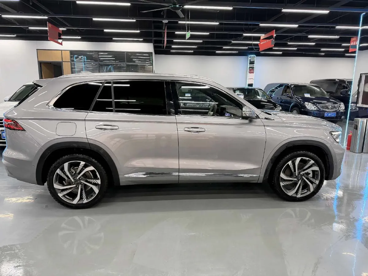 2021 Geely Monjaro 2.0T 238HP L4 8AT,autocango,china used car exporter,china ev exporter,chinese used car exporter,chinese used ev exporter