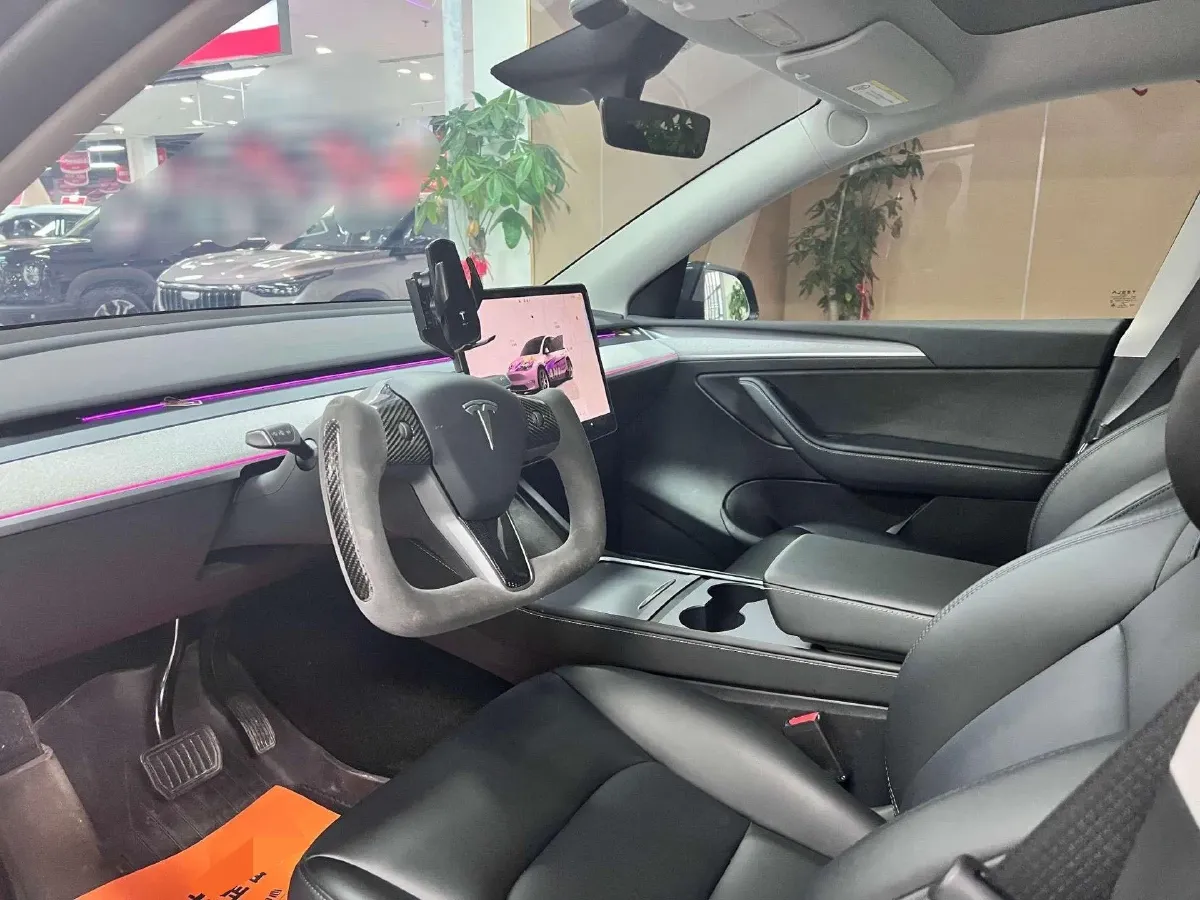 2024 Iveco OuSheng BEV 77.28KWH,autocango,china used car exporter,china ev exporter,chinese used car exporter,chinese used ev exporter