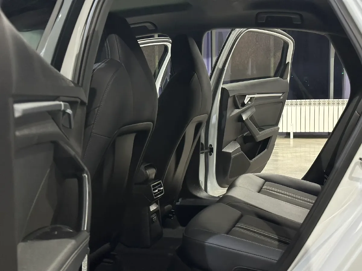 2022 Audi A3 1.4T 150HP L4 7DCT,autocango,china used car exporter,china ev exporter,chinese used car exporter,chinese used ev exporter