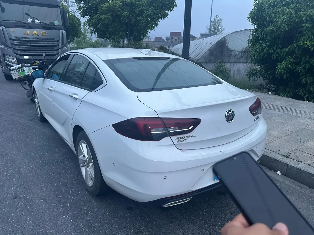 2019 Buick Regal 1.5T 170HP L4 9AT,autocango,china used car exporter,china ev exporter,chinese used car exporter,chinese used ev exporter