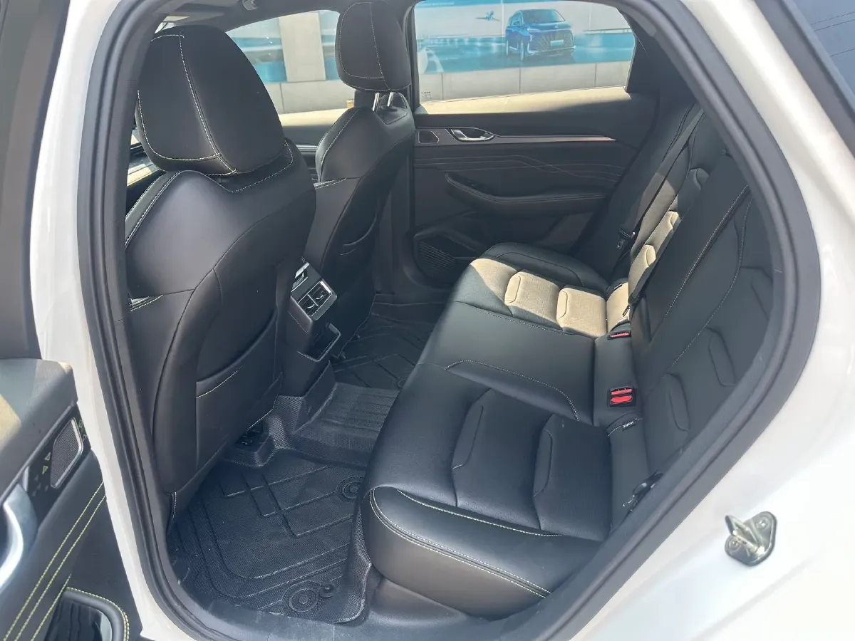 2023 Geely Preface 1.5T 181HP L4 7DCT,autocango,china used car exporter,china ev exporter,chinese used car exporter,chinese used ev exporter