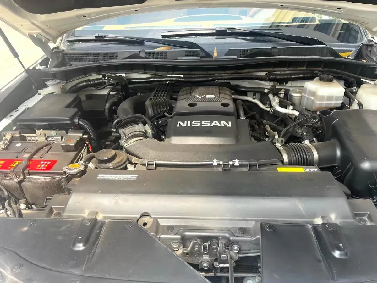 2018 Nissan Patrol 4.0L 279HP V6 7AT,autocango,china used car exporter,china ev exporter,chinese used car exporter,chinese used ev exporter