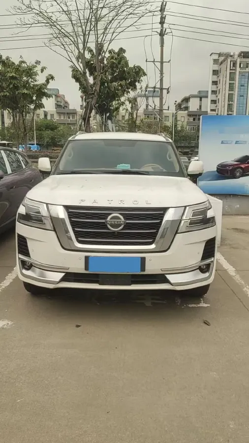 2018 Nissan Patrol 4.0L 279HP V6 7AT,autocango,china used car exporter,china ev exporter,chinese used car exporter,chinese used ev exporter