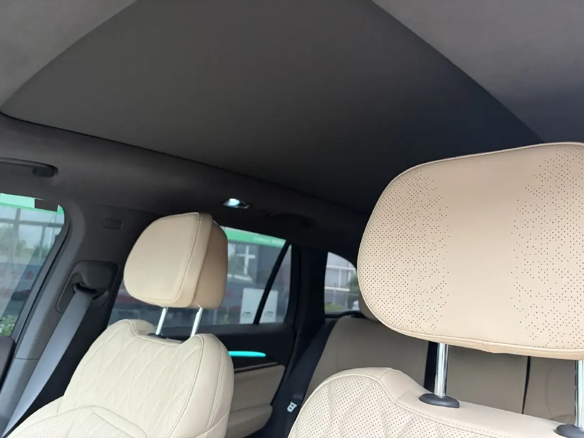 2025 Geely Monjaro 2.0T 238HP L4 8AT,autocango,china used car exporter,china ev exporter,chinese used car exporter,chinese used ev exporter