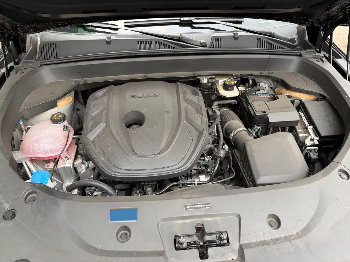 2025 Geely Monjaro 2.0T 238HP L4 8AT,autocango,china used car exporter,china ev exporter,chinese used car exporter,chinese used ev exporter