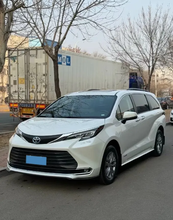 2021 Toyota Sienna 2.5L 192HP L4 E-CVT Hybrid,autocango,china used car exporter,china ev exporter,chinese used car exporter,chinese used ev exporter