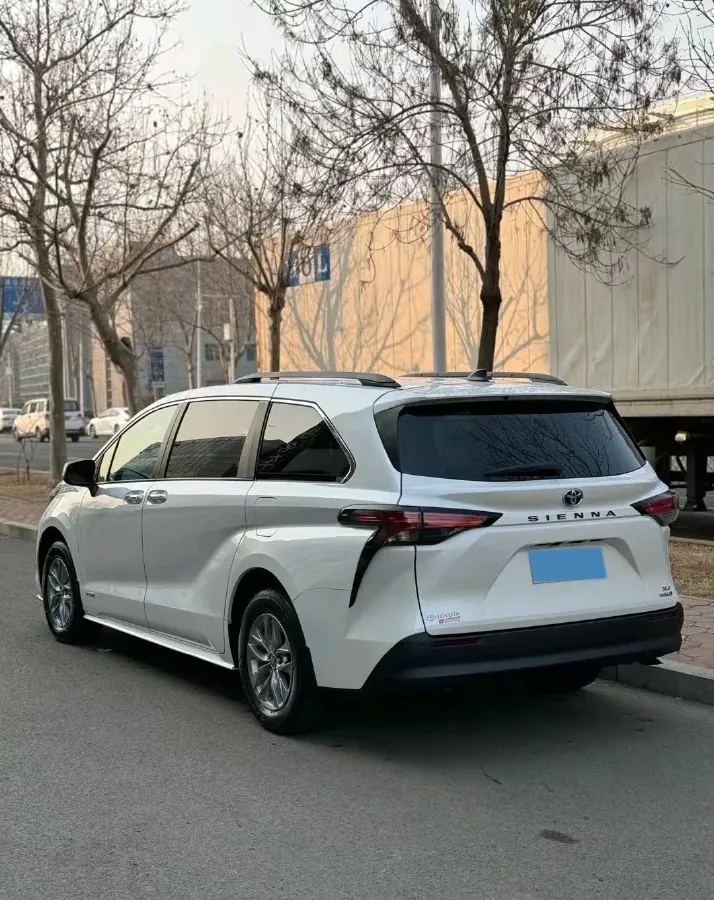2021 Toyota Sienna 2.5L 192HP L4 E-CVT Hybrid,autocango,china used car exporter,china ev exporter,chinese used car exporter,chinese used ev exporter