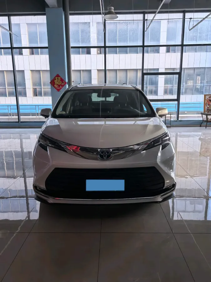2021 Toyota Sienna 2.5L 192HP L4 E-CVT Hybrid,autocango,china used car exporter,china ev exporter,chinese used car exporter,chinese used ev exporter