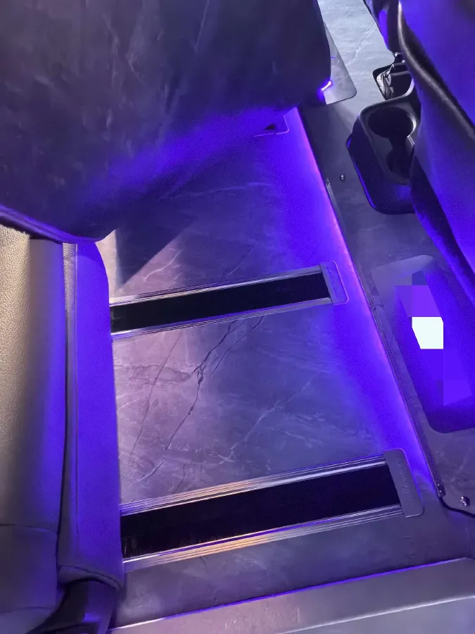 2021 Toyota Sienna 2.5L 192HP L4 E-CVT Hybrid,autocango,china used car exporter,china ev exporter,chinese used car exporter,chinese used ev exporter