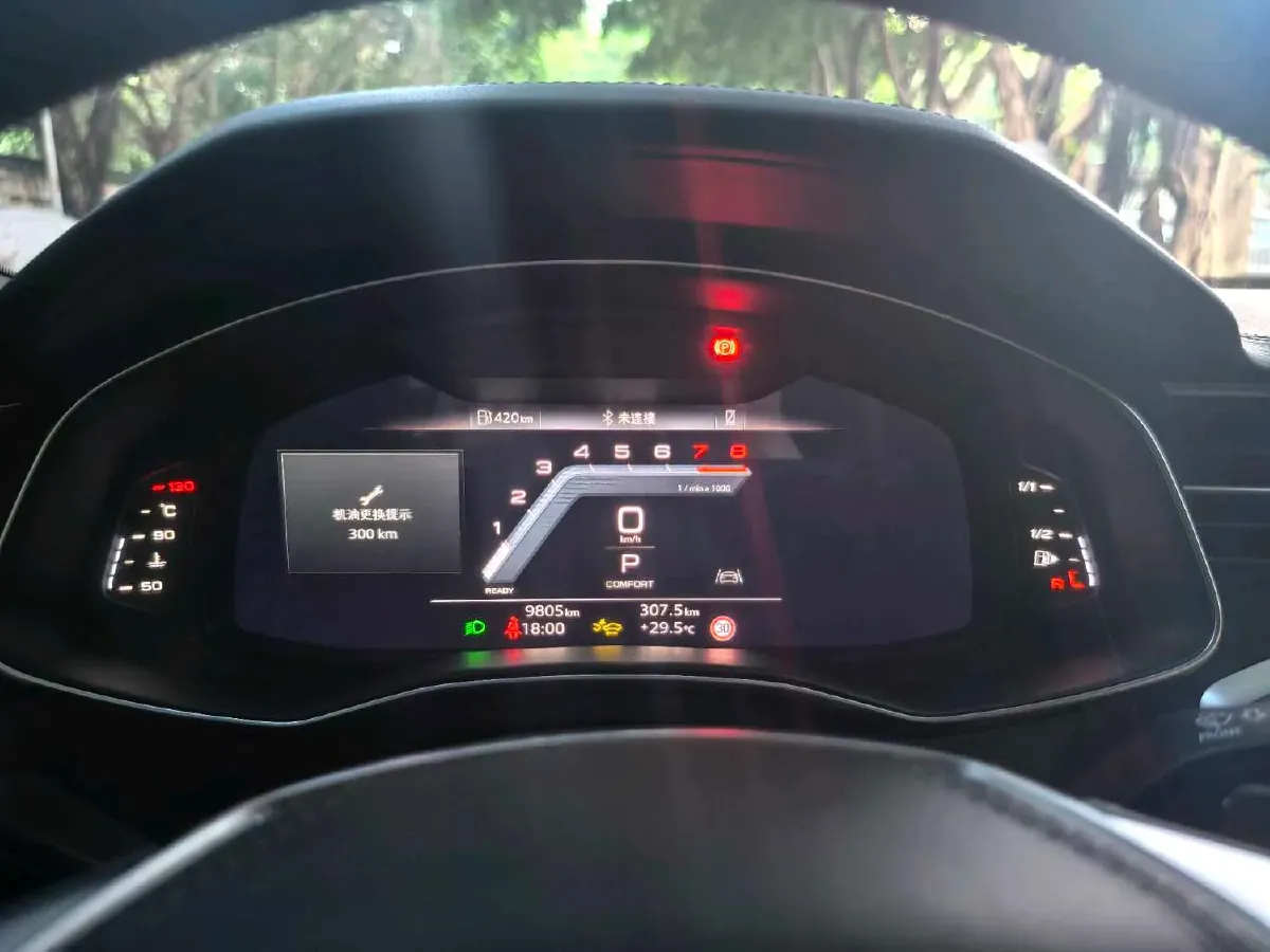 2025 Audi A6L 2.0T 245HP L4 7DCT,autocango,china used car exporter,china ev exporter,chinese used car exporter,chinese used ev exporter