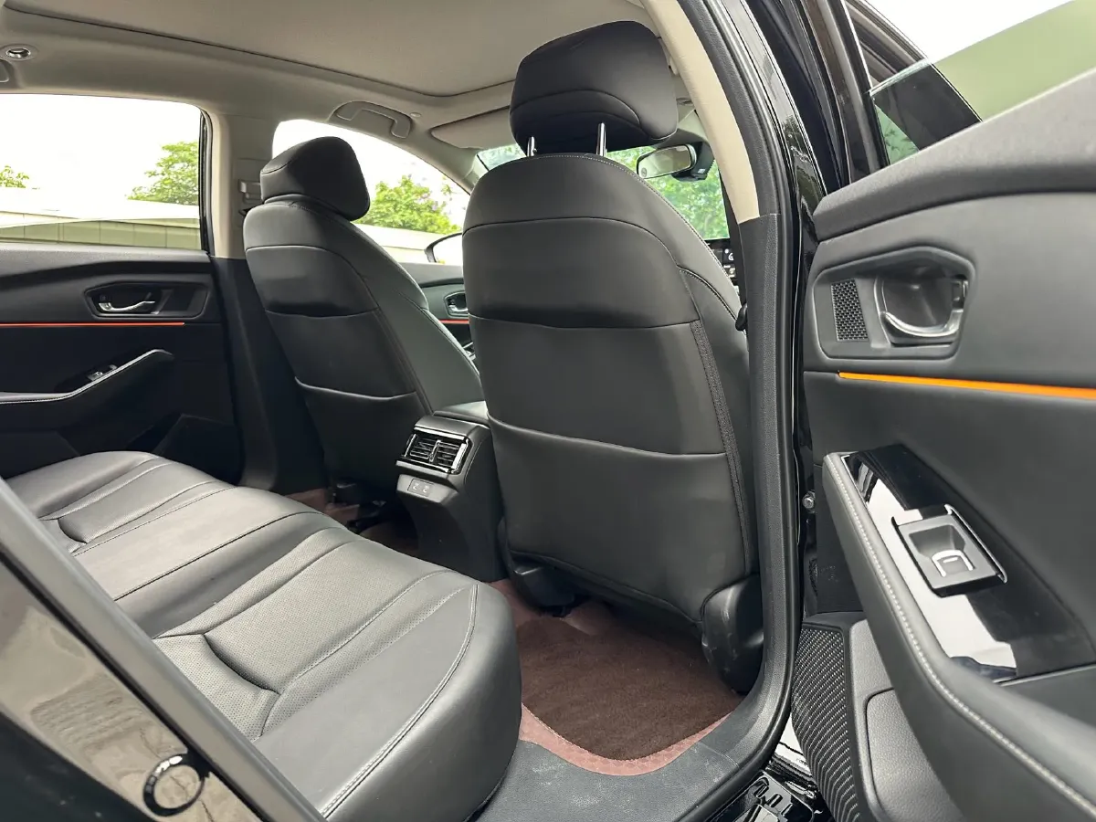 2023 Kia Sportage 2.0L 150HP L4 6AT Hybrid,autocango,china used car exporter,china ev exporter,chinese used car exporter,chinese used ev exporter