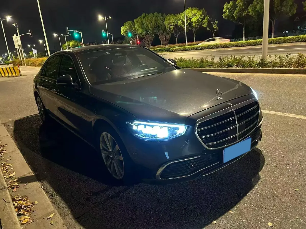 2022 Mercedes-Benz S Class 2.5T 313HP L6 9AT,autocango,china used car exporter,china ev exporter,chinese used car exporter,chinese used ev exporter