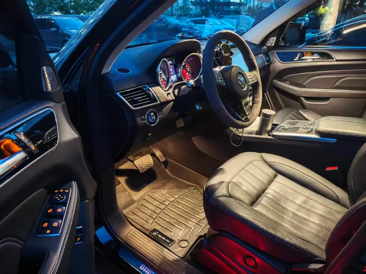 2021 Beijing BJ90 3.0T 333HP V6 9AT,autocango,china used car exporter,china ev exporter,chinese used car exporter,chinese used ev exporter