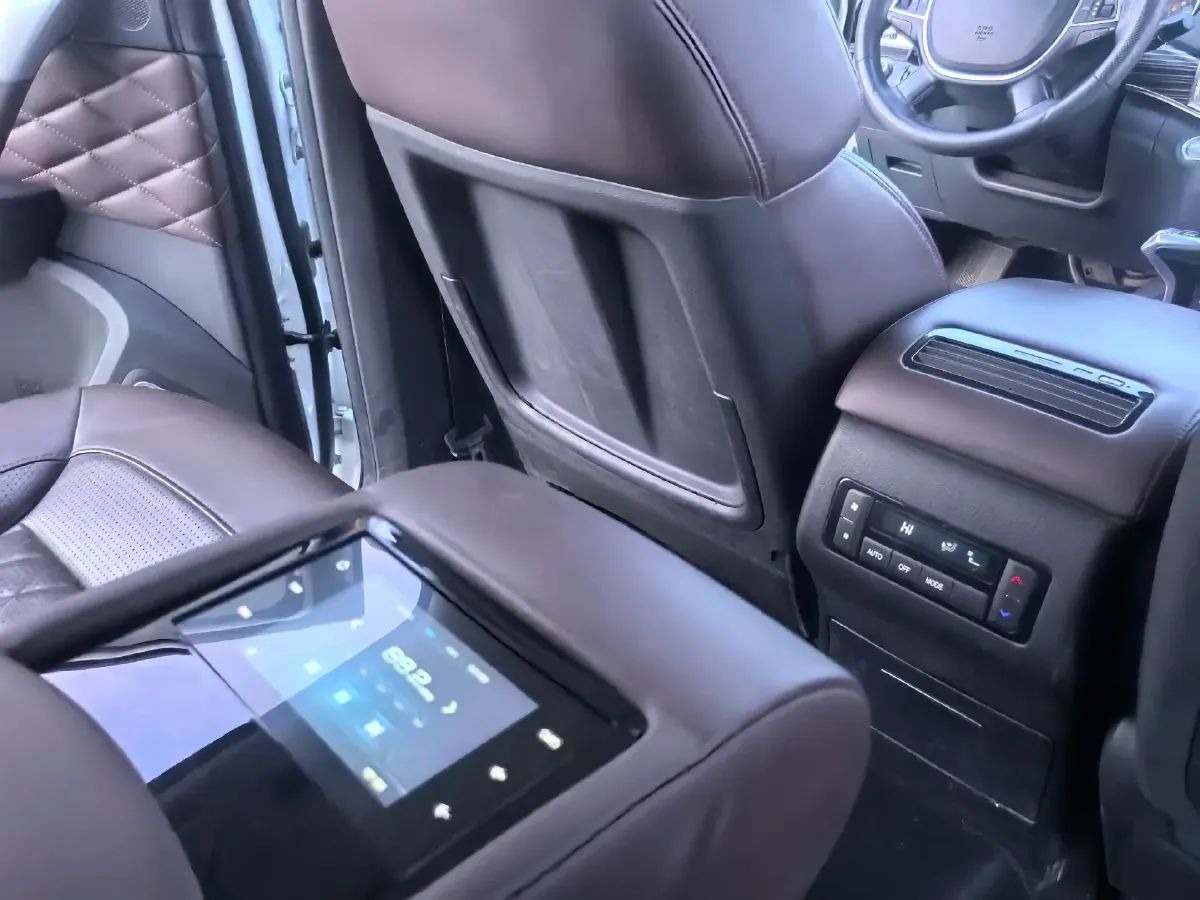 2020 Haval H9 2.0T 224HP L4 8AT,autocango,china used car exporter,china ev exporter,chinese used car exporter,chinese used ev exporter