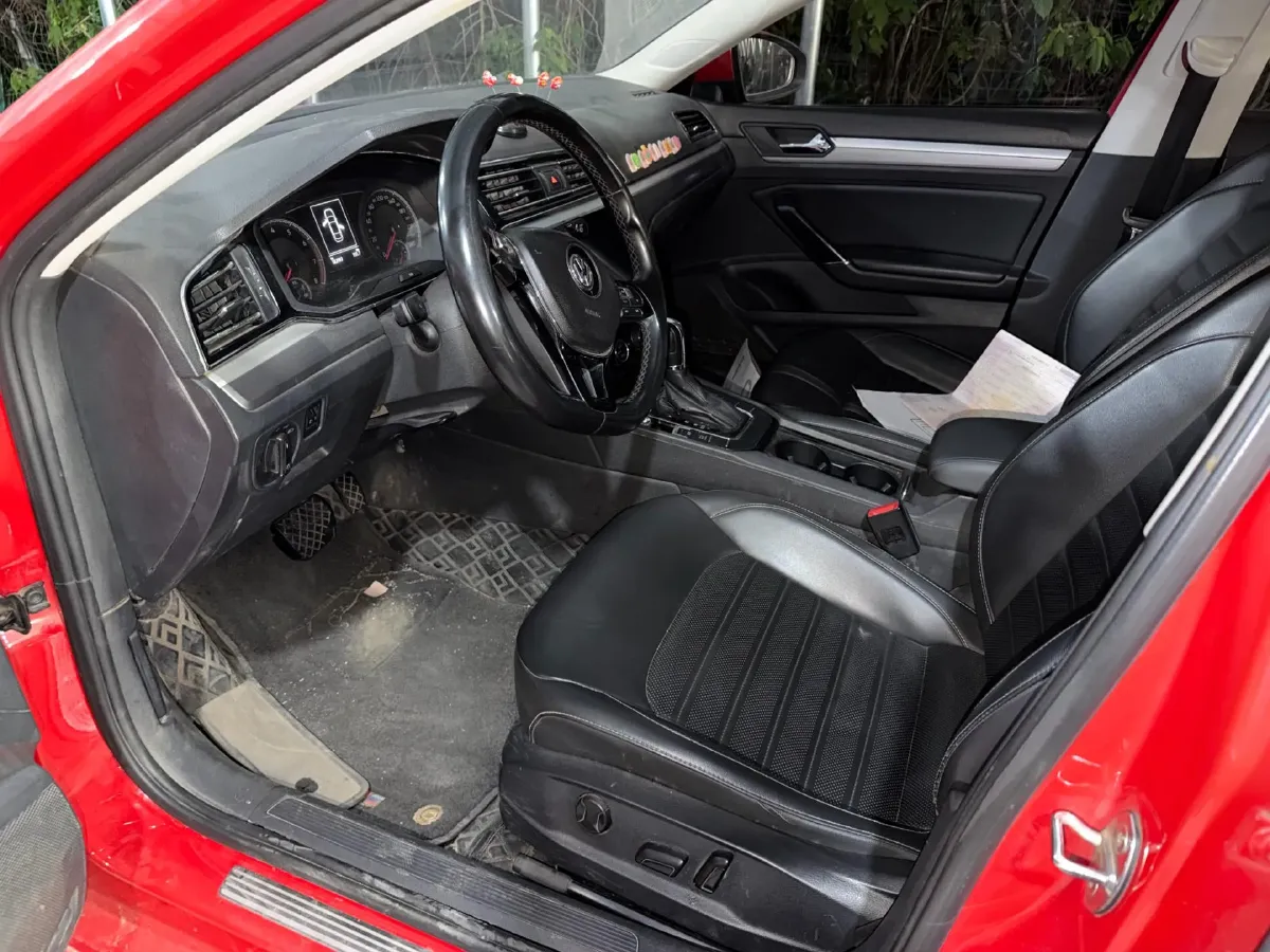 2019 Volkswagen Passat 1.4T 150HP L4 7DCT,autocango,china used car exporter,china ev exporter,chinese used car exporter,chinese used ev exporter