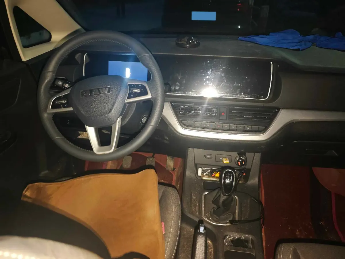 2024 BAW RuiSheng Trump M7 1.6L 124HP L4 5MT,autocango,china used car exporter,china ev exporter,chinese used car exporter,chinese used ev exporter