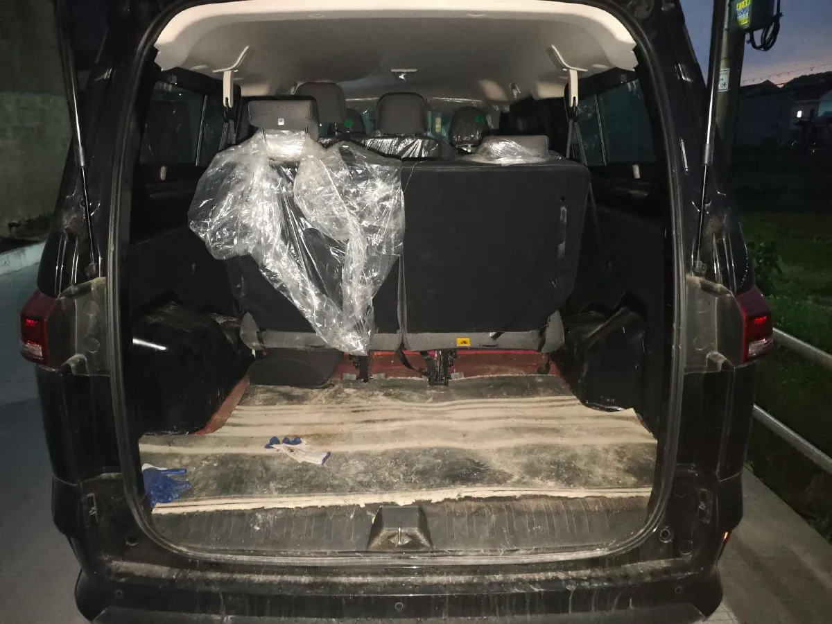 2024 BAW RuiSheng Trump M7 1.6L 124HP L4 5MT,autocango,china used car exporter,china ev exporter,chinese used car exporter,chinese used ev exporter