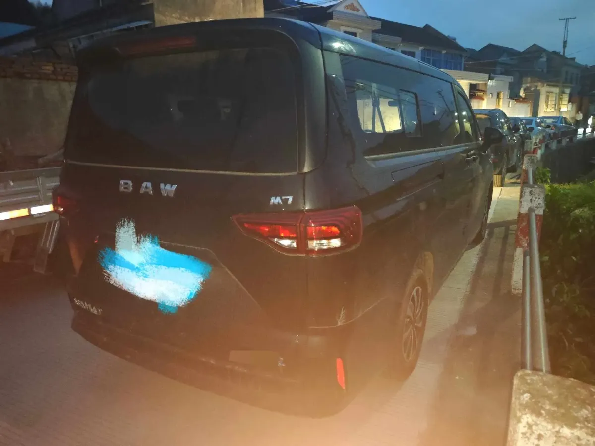 2024 BAW RuiSheng Trump M7 1.6L 124HP L4 5MT,autocango,china used car exporter,china ev exporter,chinese used car exporter,chinese used ev exporter