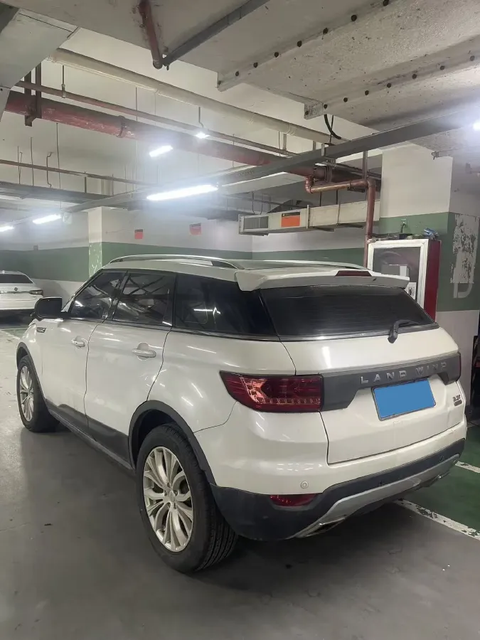 2016 Landwind X7 2.0T 190HP L4 8AT,autocango,china used car exporter,china ev exporter,chinese used car exporter,chinese used ev exporter