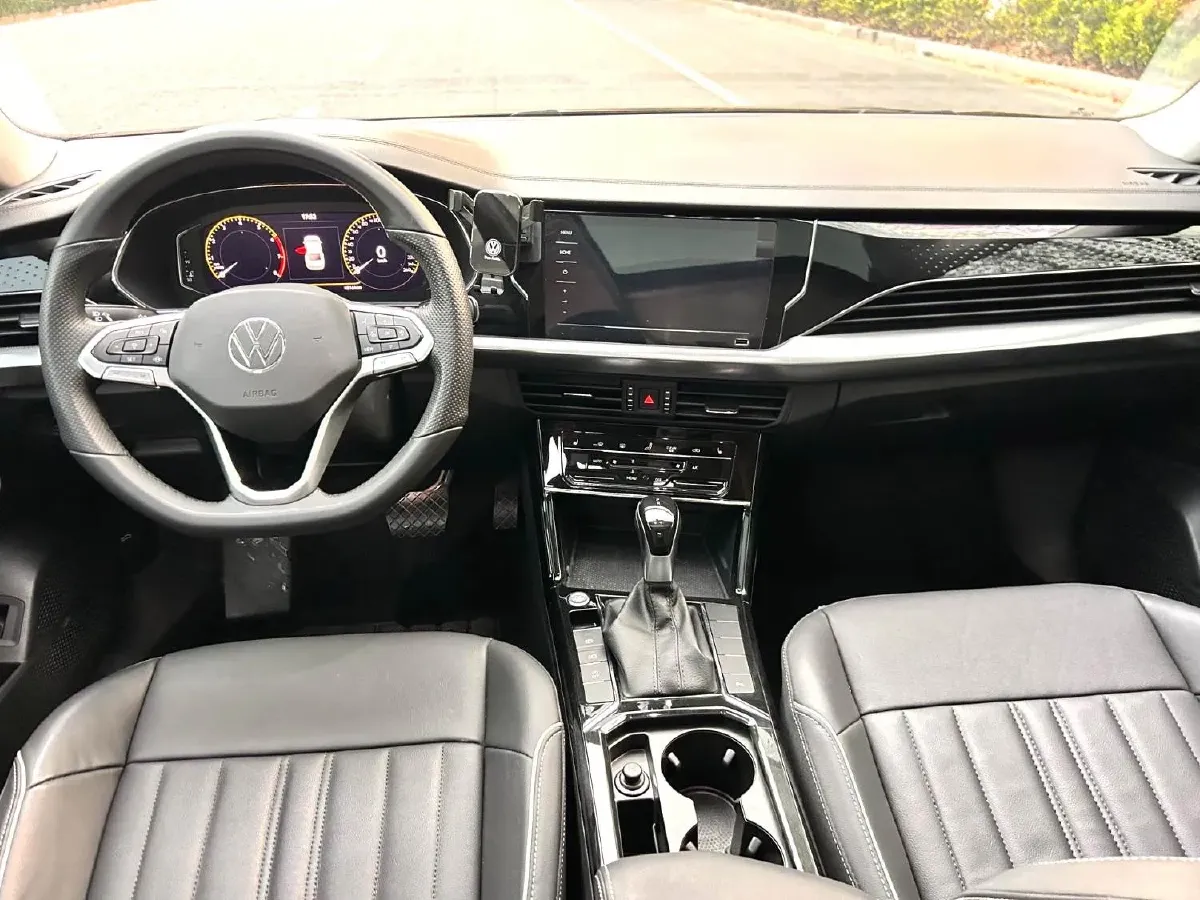 2022 Skoda Kodiak GT 2.0T 186HP L4 7DCT,autocango,china used car exporter,china ev exporter,chinese used car exporter,chinese used ev exporter