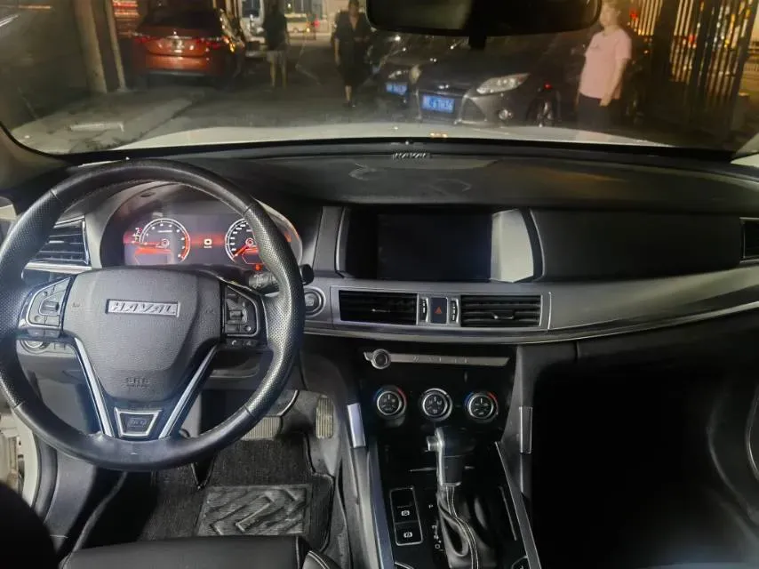 2018 Haval H7 2.0T 231HP L4 6DCT,autocango,china used car exporter,china ev exporter,chinese used car exporter,chinese used ev exporter