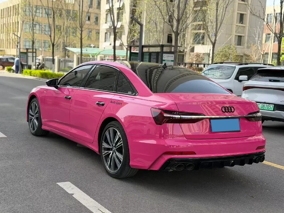 2021 Audi A6L 2.0T 224HP L4 7DCT,autocango,china used car exporter,china ev exporter,chinese used car exporter,chinese used ev exporter