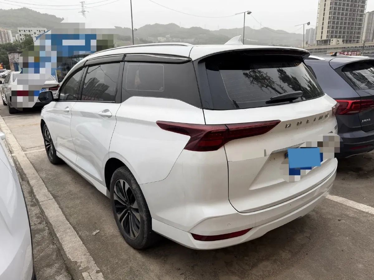 2022 WuLing KaiJie 1.5T 177HP L4 CVT,autocango,china used car exporter,china ev exporter,chinese used car exporter,chinese used ev exporter