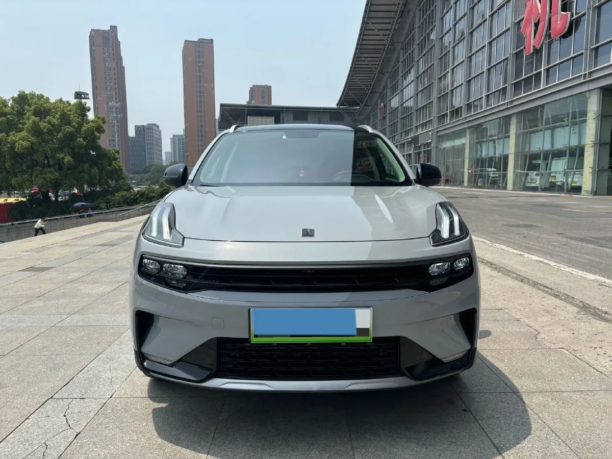 2022 Roewe i6 MAX BEV 61.1KWH,autocango,china used car exporter,china ev exporter,chinese used car exporter,chinese used ev exporter