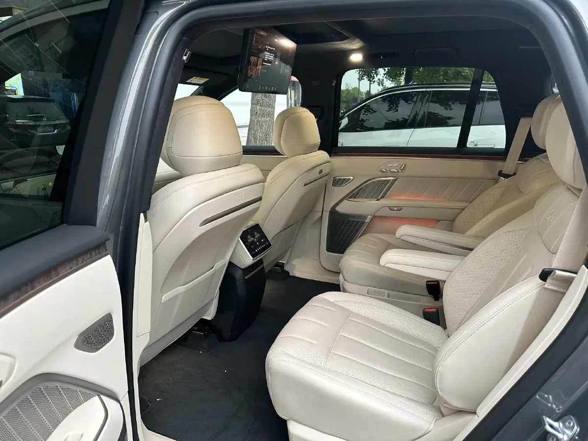 2025 ONVO L90 BEV,autocango,china used car exporter,china ev exporter,chinese used car exporter,chinese used ev exporter