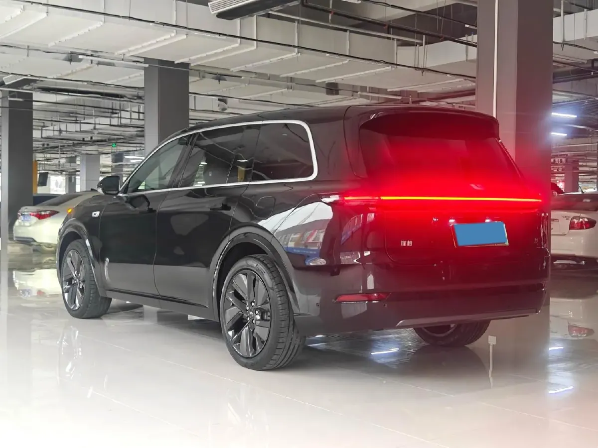 2022 Li L9 Range Extended 154HP REEV 42.6KWH,autocango,china used car exporter,china ev exporter,chinese used car exporter,chinese used ev exporter