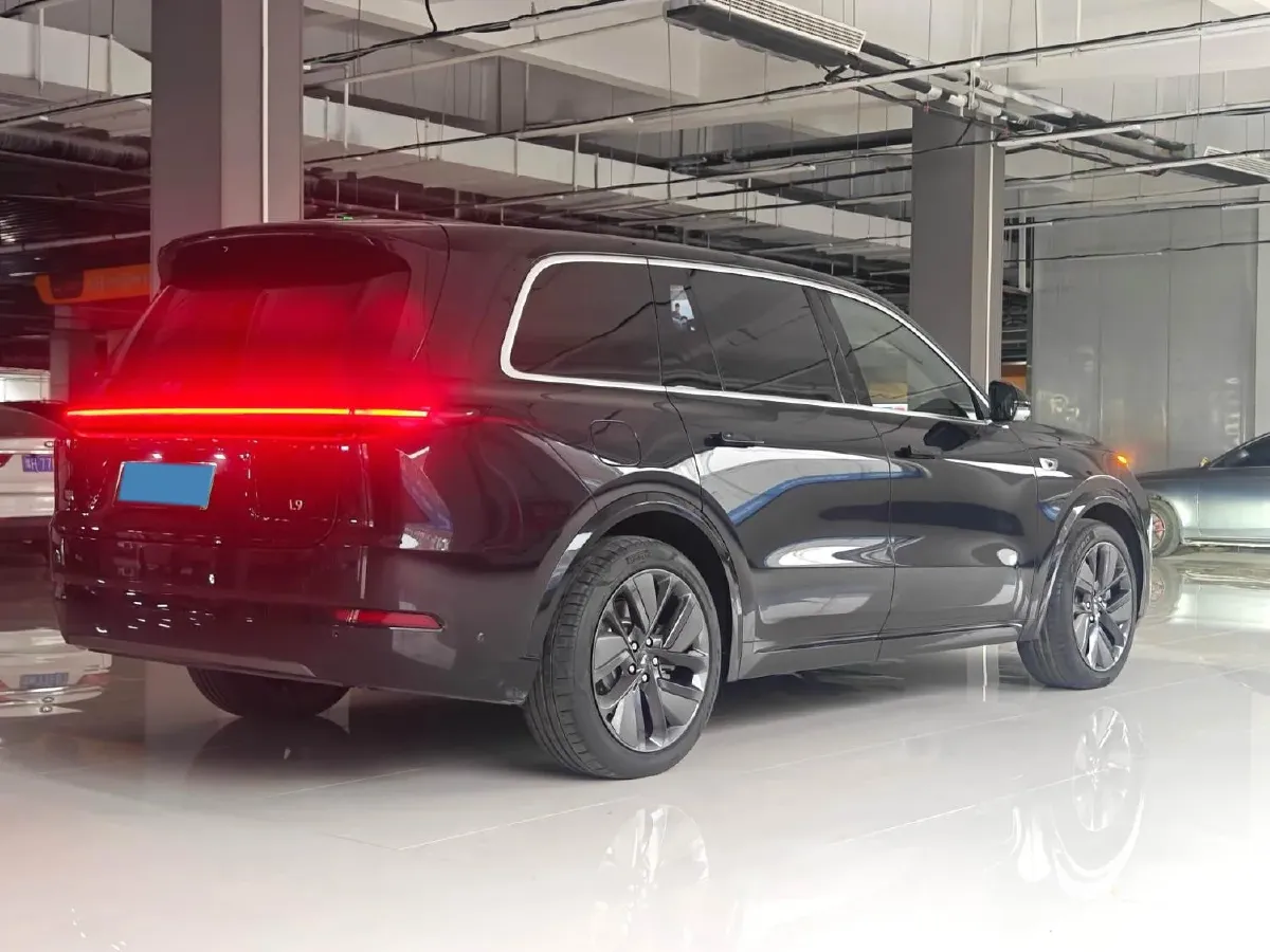 2022 Li L9 Range Extended 154HP REEV 42.6KWH,autocango,china used car exporter,china ev exporter,chinese used car exporter,chinese used ev exporter
