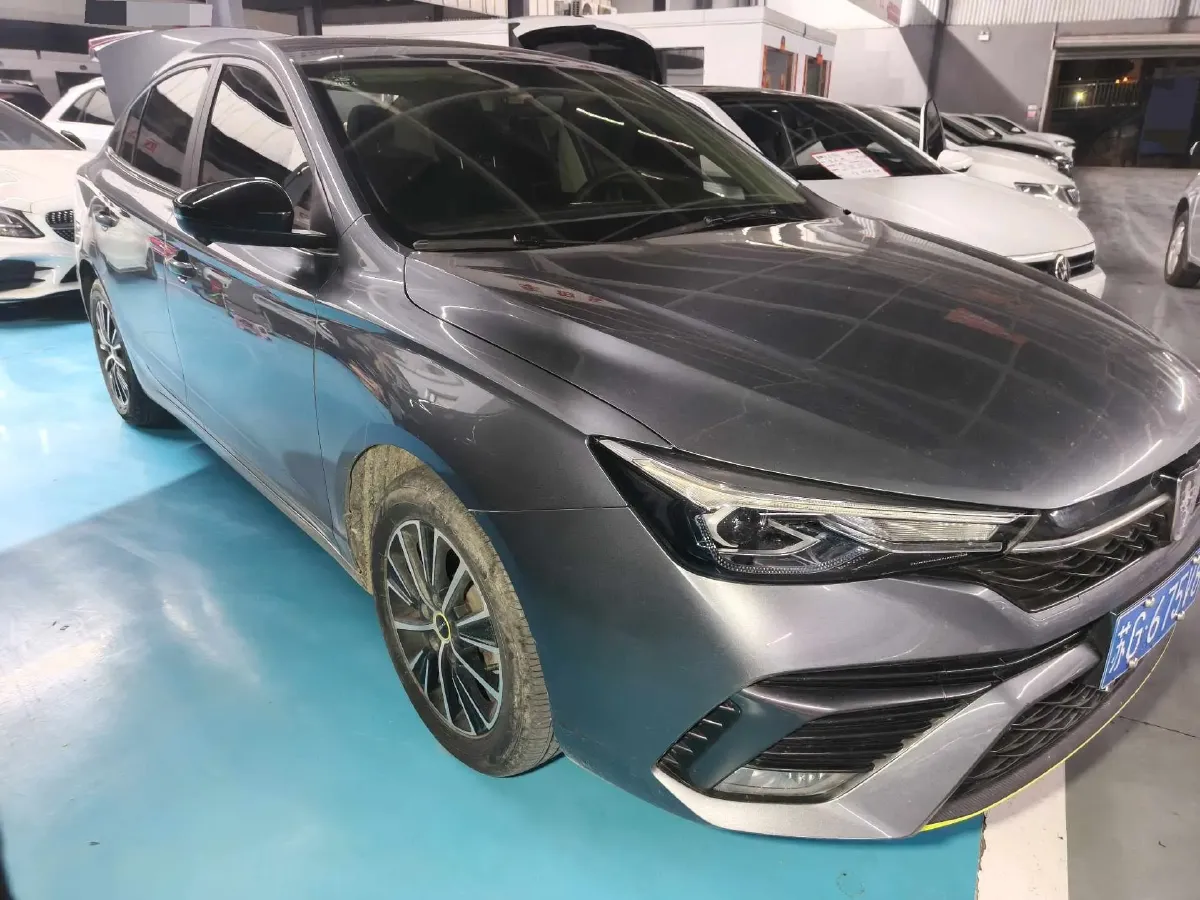 2021 Roewe i5 1.5L 120HP L4 CVT,autocango,china used car exporter,china ev exporter,chinese used car exporter,chinese used ev exporter