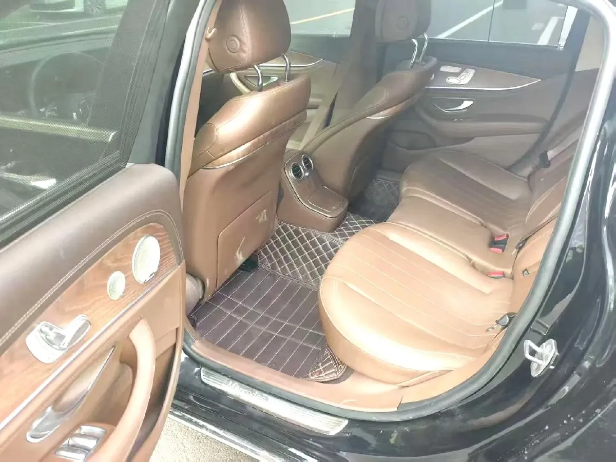 2022 Mercedes-Benz E Class 2.0T 258HP L4 9AT,autocango,china used car exporter,china ev exporter,chinese used car exporter,chinese used ev exporter