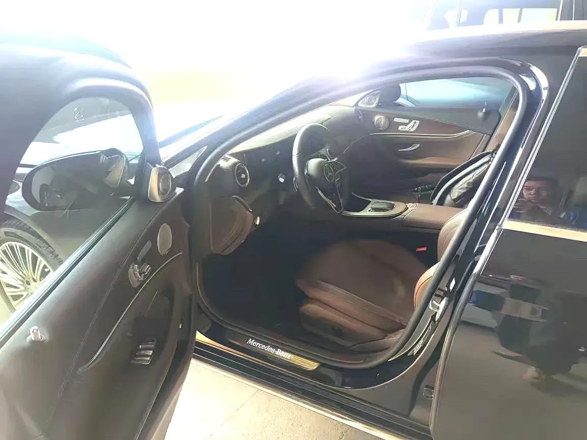 2022 Mercedes-Benz E Class 2.0T 258HP L4 9AT,autocango,china used car exporter,china ev exporter,chinese used car exporter,chinese used ev exporter