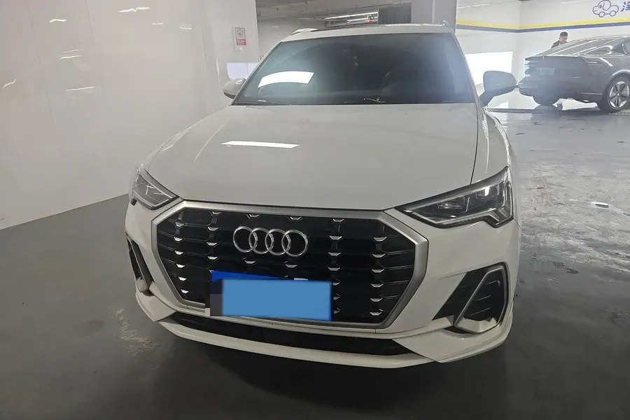 2021 Audi Q3 1.4T 150HP L4 7DCT,autocango,china used car exporter,china ev exporter,chinese used car exporter,chinese used ev exporter