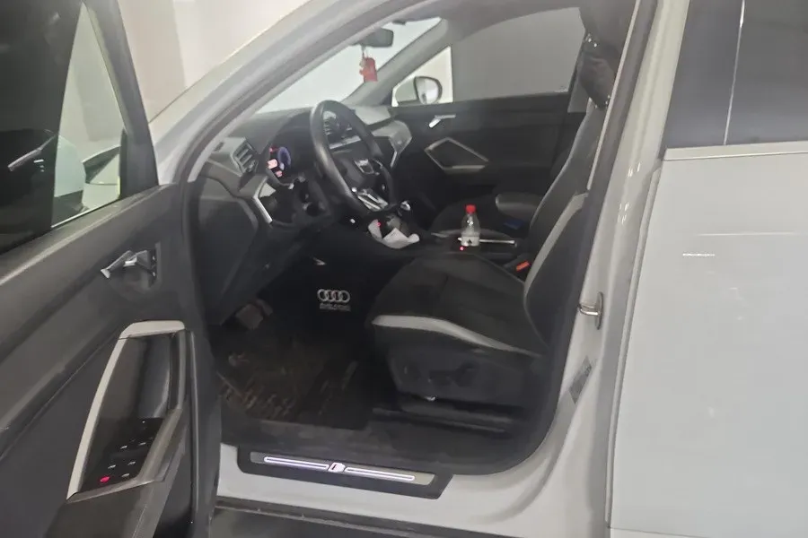 2021 Audi Q3 1.4T 150HP L4 7DCT,autocango,china used car exporter,china ev exporter,chinese used car exporter,chinese used ev exporter