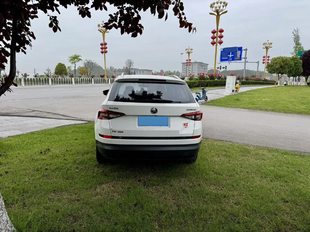 2018 Skoda Kodiak 2.0T 186HP L4 7DCT,autocango,china used car exporter,china ev exporter,chinese used car exporter,chinese used ev exporter