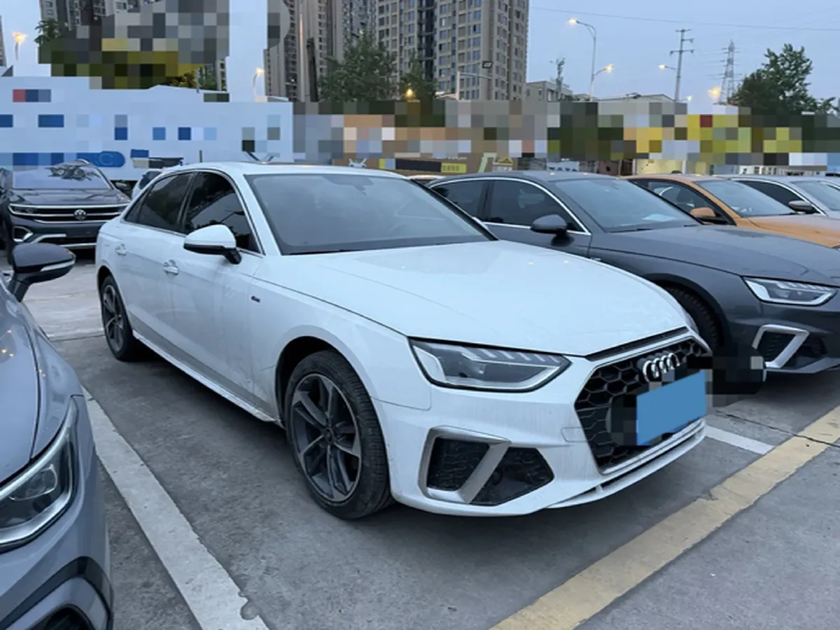2020 Audi A4L 2.0T 190HP L4 7DCT,autocango,china used car exporter,china ev exporter,chinese used car exporter,chinese used ev exporter