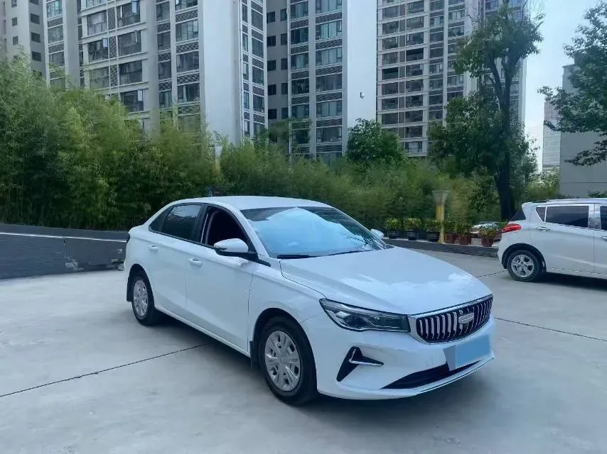 2025 Geely Emgrand 1.5L 127HP L4 5MT,autocango,china used car exporter,china ev exporter,chinese used car exporter,chinese used ev exporter