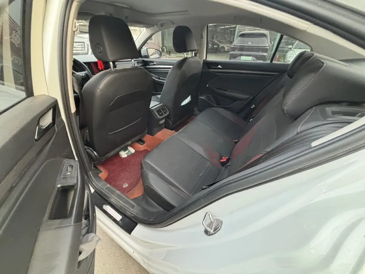 2021 Volkswagen Bora 1.5L 113HP L4 6AT,autocango,china used car exporter,china ev exporter,chinese used car exporter,chinese used ev exporter