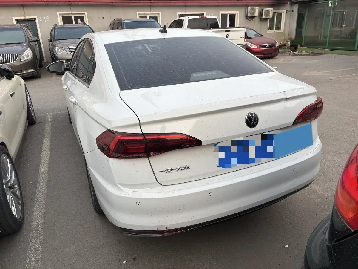 2021 Volkswagen Bora 1.5L 113HP L4 6AT,autocango,china used car exporter,china ev exporter,chinese used car exporter,chinese used ev exporter