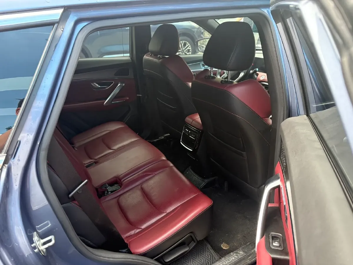 2022 Jetour X70 Plus 1.5T 156HP L4 CVT,autocango,china used car exporter,china ev exporter,chinese used car exporter,chinese used ev exporter