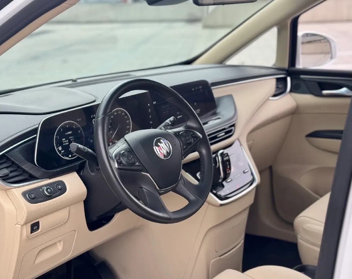 2023 Buick GL8 2.0T 237HP L4 9AT,autocango,china used car exporter,china ev exporter,chinese used car exporter,chinese used ev exporter