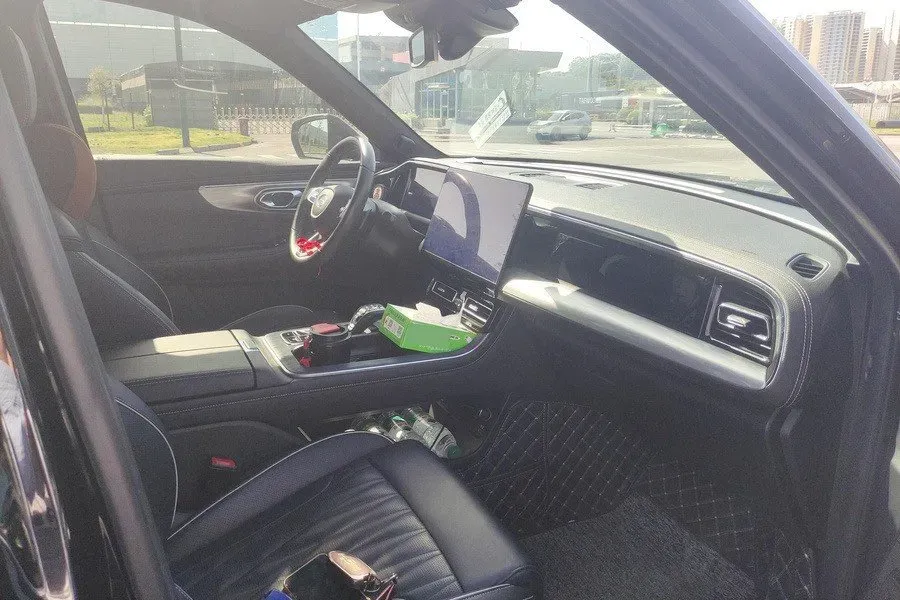 2022 GAC Trumpchi GS8 2.0T 252HP L4 8AT,autocango,china used car exporter,china ev exporter,chinese used car exporter,chinese used ev exporter