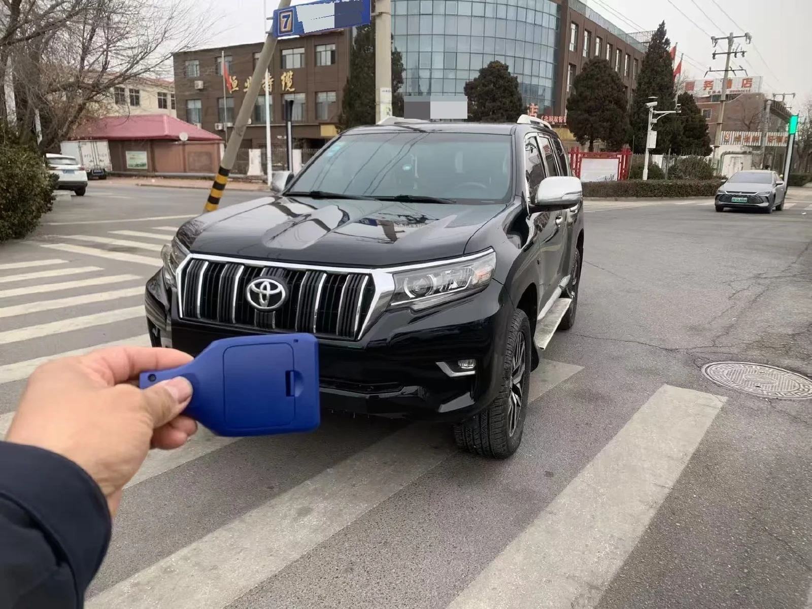 2019 Toyota Land Cruiser Prado 3.5L 280HP V6 6AT