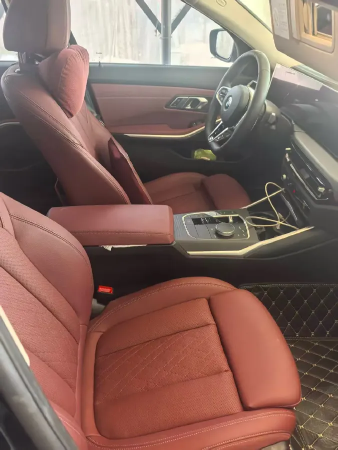 2025 BMW 3 Series 2.0T 184HP L4 8AT,autocango,china used car exporter,china ev exporter,chinese used car exporter,chinese used ev exporter